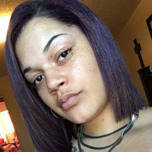 Meet your Posher, Rae